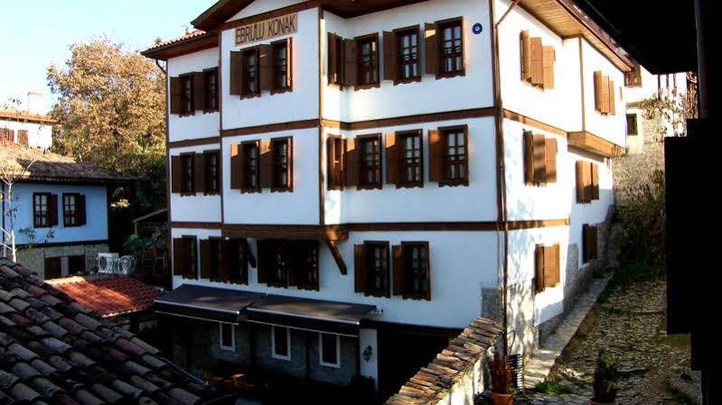 Ebrulu Konak Hotel ซาฟรานโบลู ภายนอก รูปภาพ
